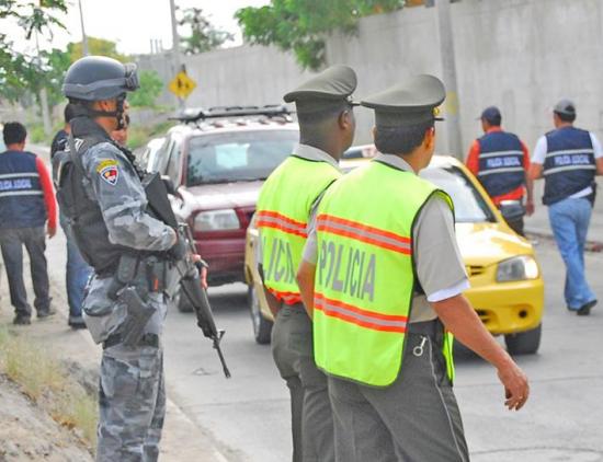 Operativos en los barrios para evitar robos