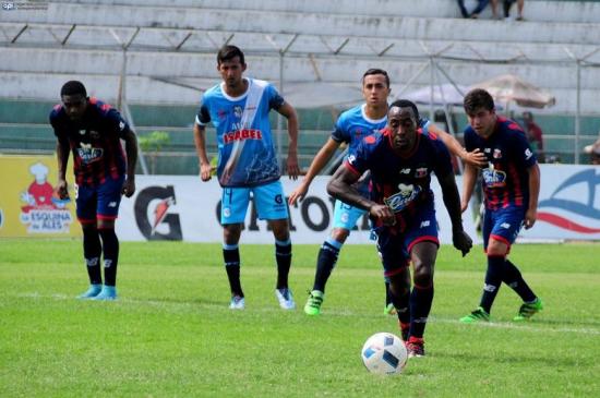 Manta FC empató 1-1 con Deportivo Quito en el Atahualpa