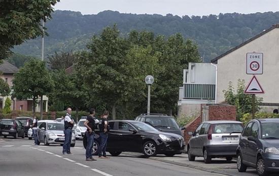 Mueren un rehén y dos secuestradores tras ataque en iglesia de Francia