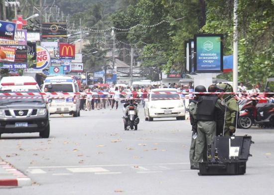 Cadena de atentados en Tailandia deja 4 muertos y 35 heridos