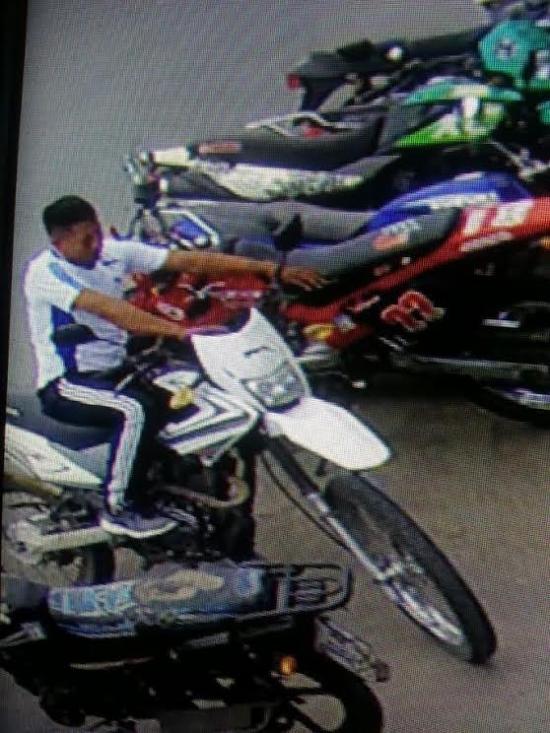 Robo de un moto queda grabado en cámaras de seguridad