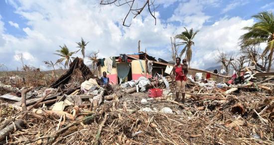 Aumentan a 573 los muertos en Haití por huracán Matthew y alertan sobre fuertes lluvias