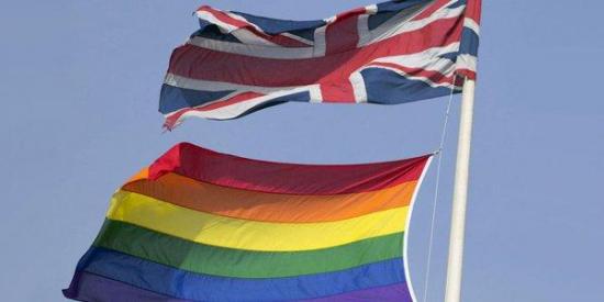 El Reino Unido 'indulta' a los homosexuales que condenaba una antigua ley