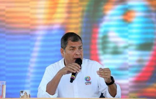 Correa anuncia reunión de 140 inversionistas extranjeros en Ecuador