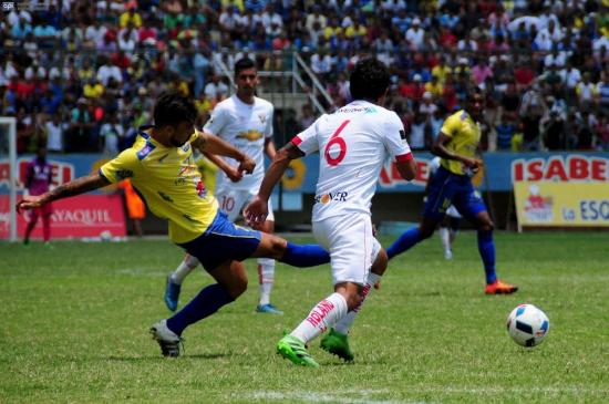 Liga de Quito se llevó los tres puntos del Jocay al ganarle al Delfín 1-0