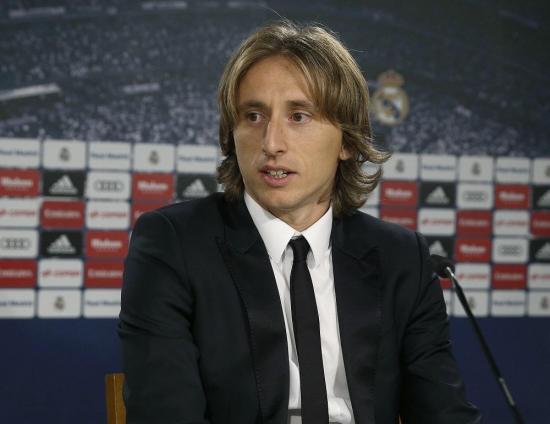 El centrocampista Luka Modric amplia su vínculo con el Real Madrid hasta 2020