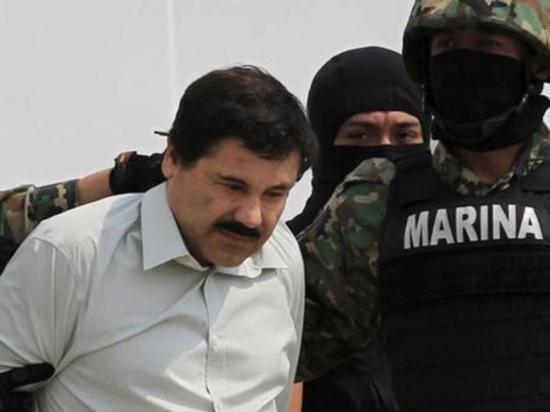 La mujer de “El Chapo”  presenta denuncia ante Derechos Humanos