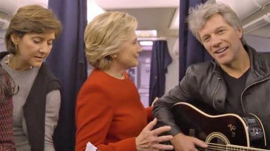 Hllary Clinton y Bon Jovi sorprendieron con el 'desafío del maniquí' para pedir votos