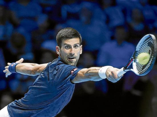 Djokovic impuso su ley en la apertura del masters de Londres