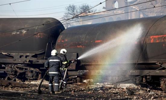 Siete muertos y 29 heridos tras explotar carga de gas de un tren en Bulgaria