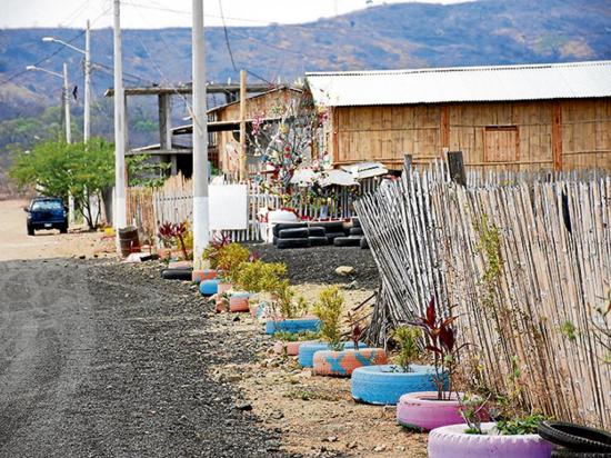 En Valle Hermoso hay más familias luego del  terremoto del 16 de abril