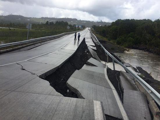 Chile levanta el estado de precaución tras terremoto de 7,6 grados