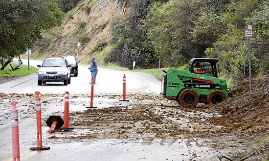 Lluvias amenazan a California con nuevas inundaciones