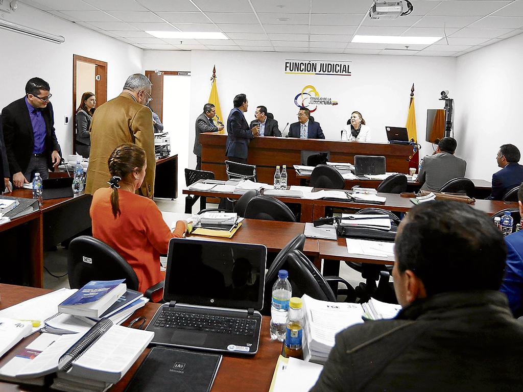 Critican A Fiscal Por Investigación | El Diario Ecuador