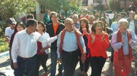 Paco Moncayo dio mensaje tras sufragar en Quito