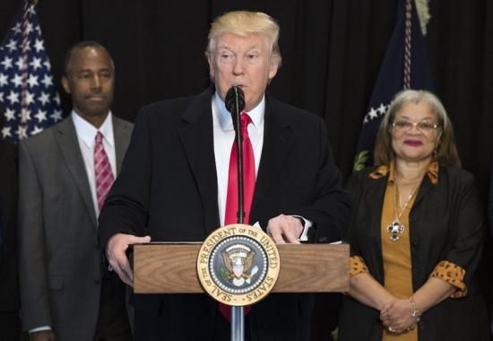 Trump apunta a la deportación masiva de inmigrantes indocumentados en EE.UU.