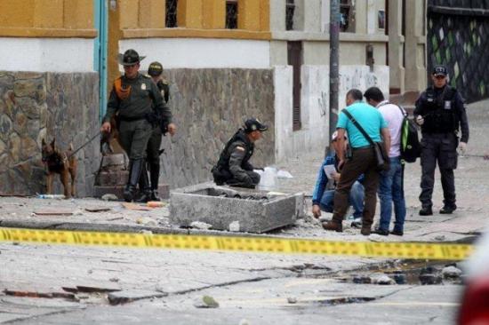 Guerrilla ELN asume autoría de atentado en Bogotá en el que murió un policía