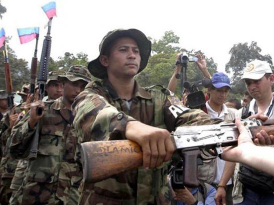 1.200 escoltas protegerán  a miembros de las FARC