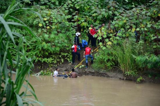 Sepultan al hombre que fue hallado flotando en el río Portoviejo