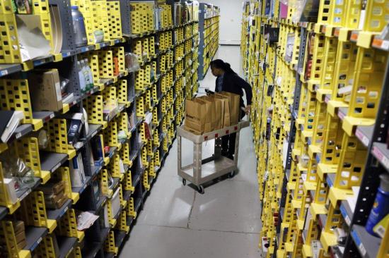 Amazon aplaza la apertura de su primer supermercado sin cajeros
