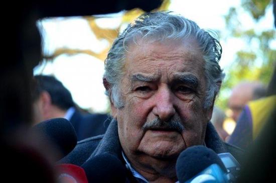 Mujica no se involucrará en conflicto venezolano porque es 'Pepe' no 'mago'