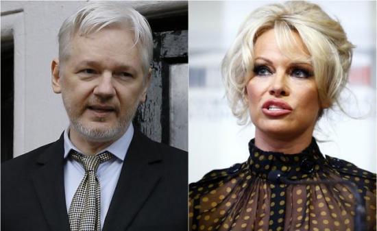 Pamela Anderson pide a Francia que acoja a Julian Assange