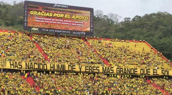 Barcelona venció 2-0 a Fuerza Amarilla en Guayaquil