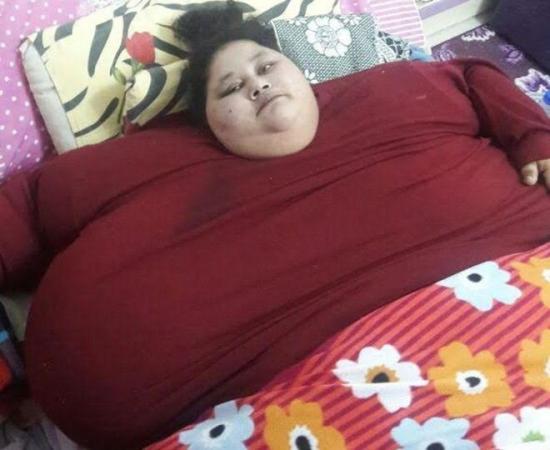 Mujer niega que su hermana haya perdido 240 kilos y denuncia fraude