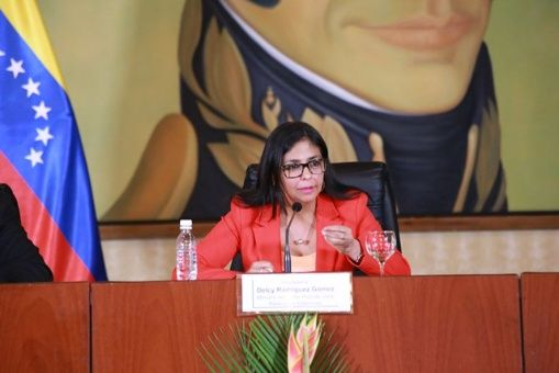 Venezuela dejará la OEA por convocarse una reunión de cancilleres sin su aval
