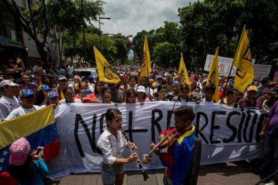 Médicos venezolanos dicen que una Constituyente no resolverá crisis de salud