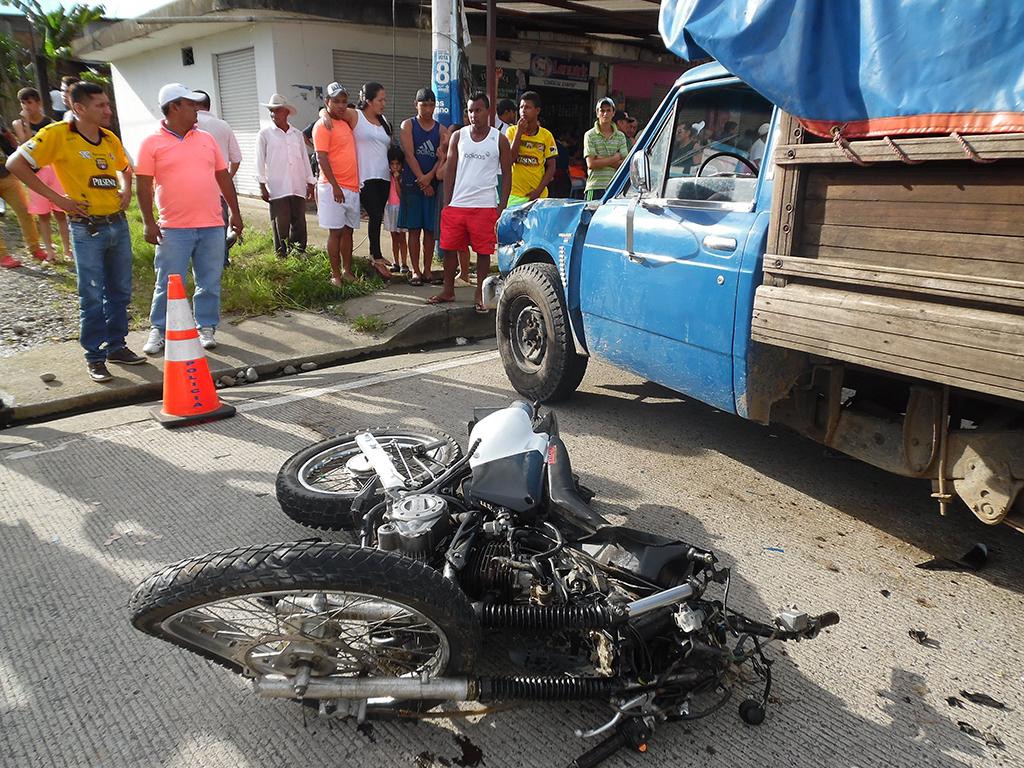 Dos Personas Heridas En Accidente El Diario Ecuador 7876