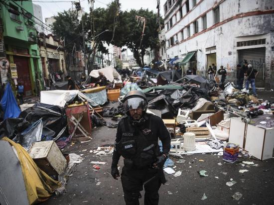La policía brasileña realiza una operación en “la ciudad del crac”