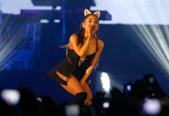 Artistas se manifiestan en redes sobre supuesto atentado en concierto de Ariana Grande