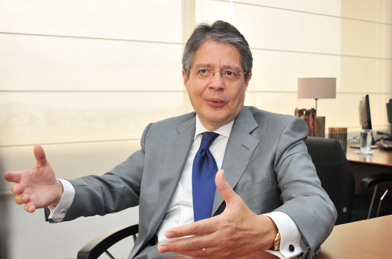 Guillermo Lasso cree Lenín Moreno debe establecer compromiso con dolarización