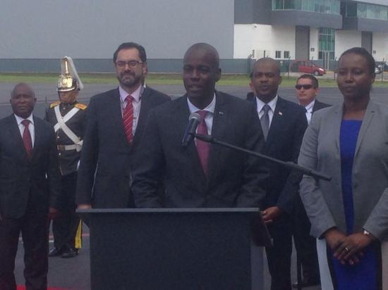 El presidente de Haití llega a Quito para participar en investidura de Moreno