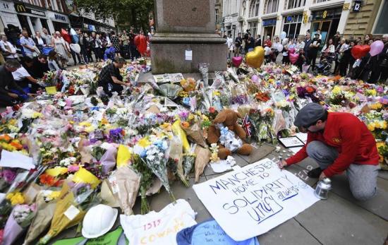 Identifican a las víctimas del atentado en Manchester, tenían entre 8 y 51 años