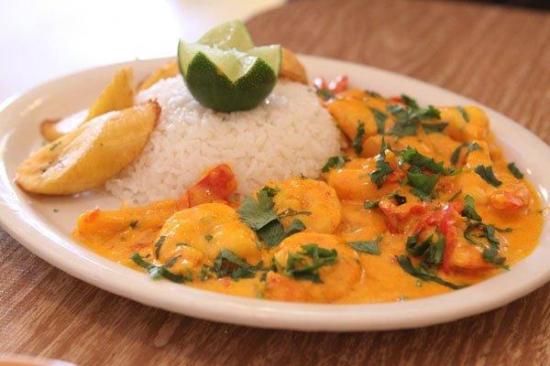 Ecuador gana concurso de gastronomía en China gracias al camarón