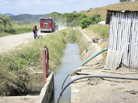 500 autorizaciones para uso de agua se reportan en el cantón