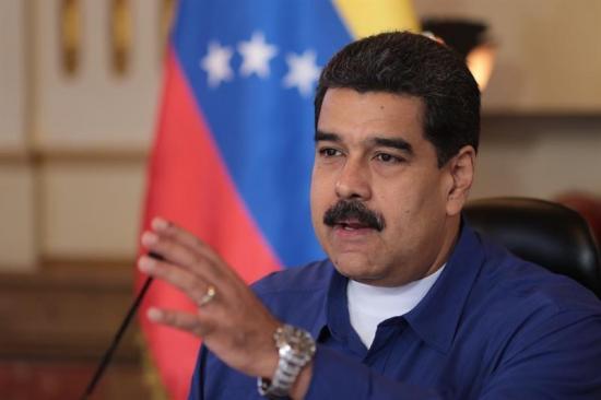 Maduro pide a Rajoy que saque 'sus narices de Venezuela'