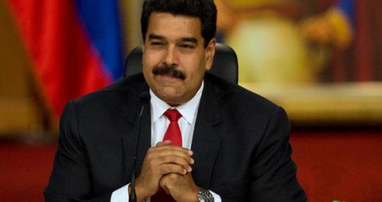 Maduro dice que Venezuela está en medio de 'una crisis revolucionaria'