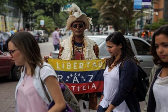 Oposición venezolana se prepara para manifestarse ante el Tribunal Supremo