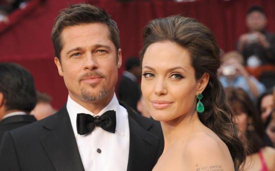 El divorcio entre Angelina Jolie y Brad Pitt estaría 'suspendido'
