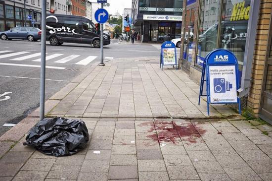Ataque con cuchillo deja 2 muertos y 7 heridos en Finlandia