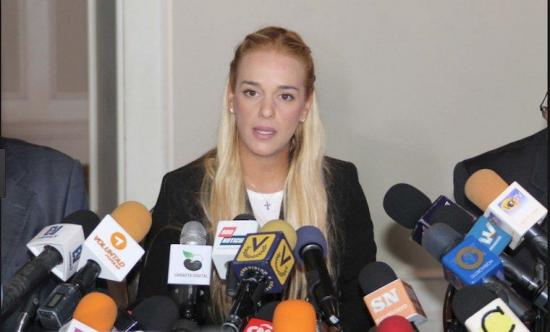 Esposa de Leopoldo López seguirá luchando por 'presos políticos y héroes caídos' en Venezuela