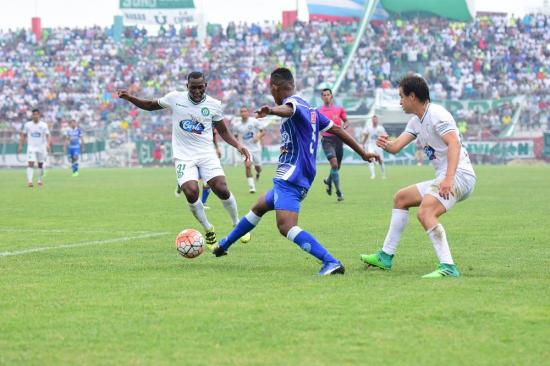 Liga de Portoviejo y Santa Rita empatan sin goles en el Reales Tamarindos