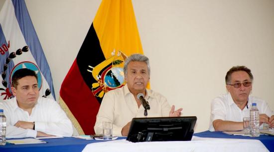 Presidente Moreno denuncia presunto espionaje en su despacho, acusa a Correa