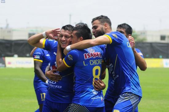 Delfín vence a Independiente del Valle con doblete de Carlos Garcés