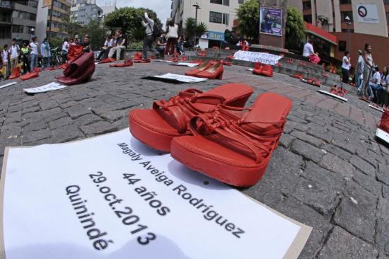 En Ecuador 112 mujeres fueron violentamente asesinadas en lo que va del año