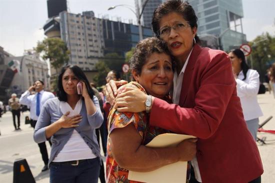 Terremoto de 7,1 grados sacude México y causa escenas de pánico