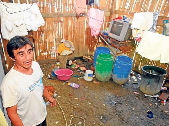 Familia vive con $120 al mes en Picoazá
